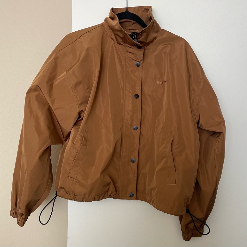 windbreaker jacket